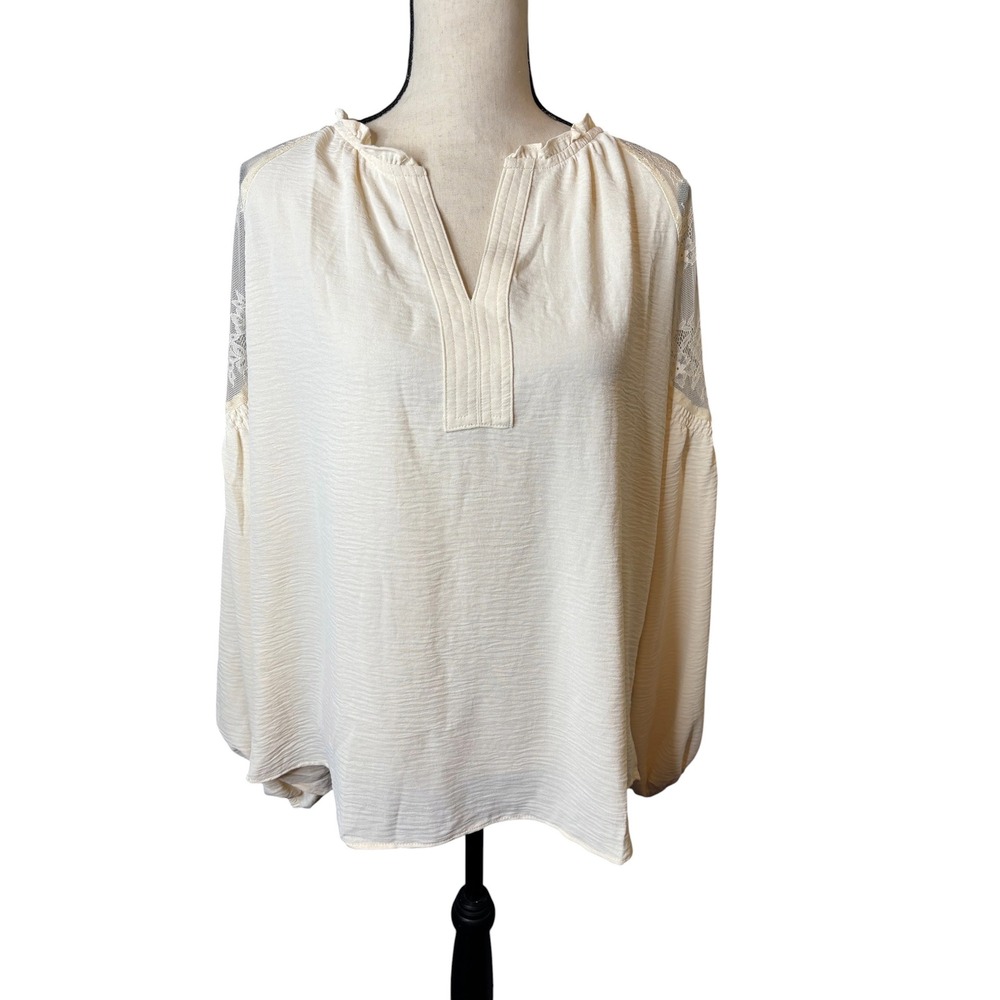 Maurices Womens XL Cream Lace Shoulder Balloon Sleeve Split V-Neck Blouse Top